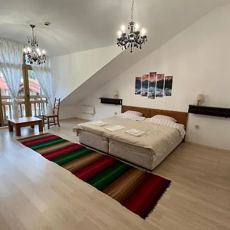 Penthouse Harriet