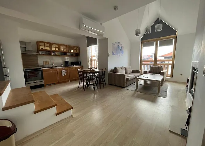 Penthouse Harriet Apartment